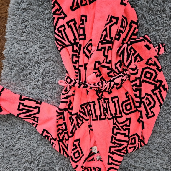 Victoria Secret PINK Robe - Picture 5 of 5